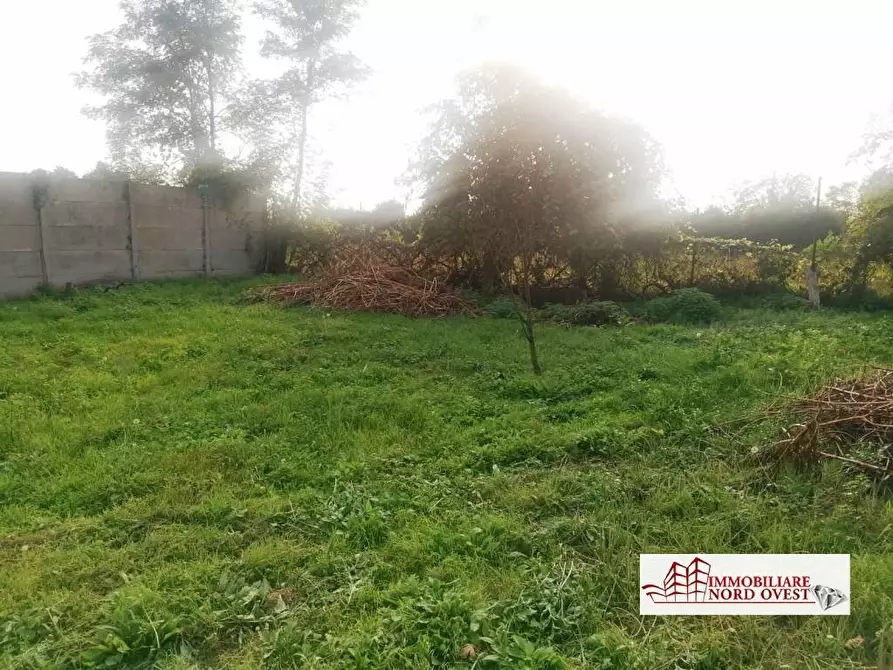 Immagine 4 di Terreno edificabile in vendita  a Pregnana Milanese