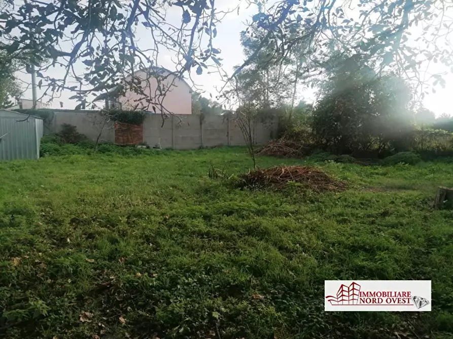 Immagine 6 di Terreno edificabile in vendita  a Pregnana Milanese