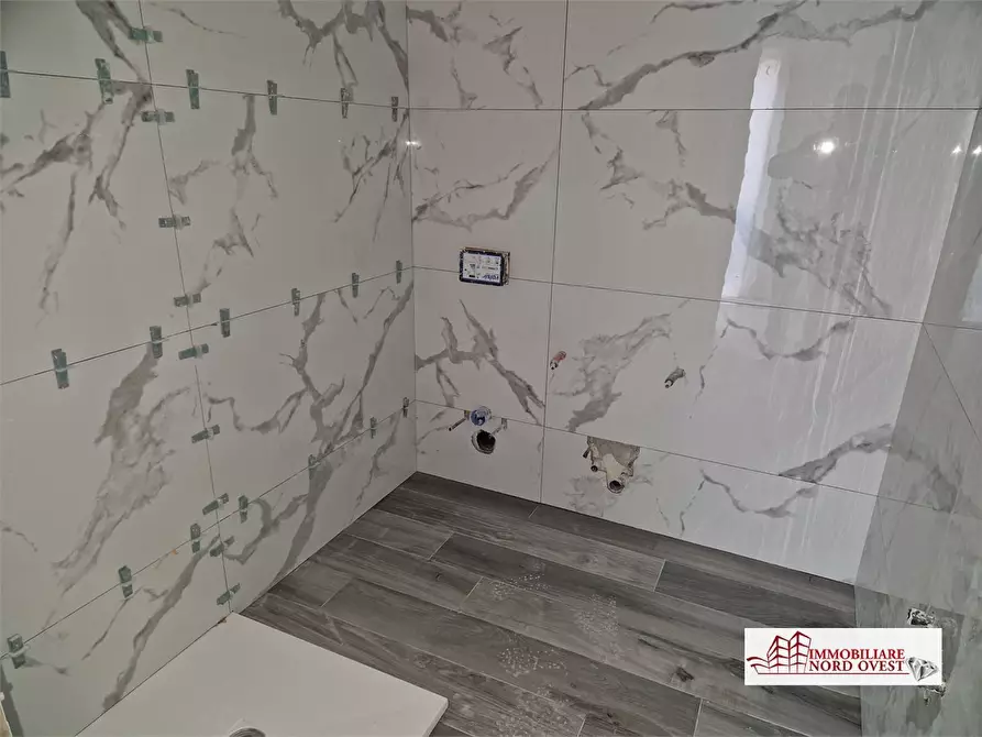 Immagine 6 di Appartamento in vendita  snc a Vittuone