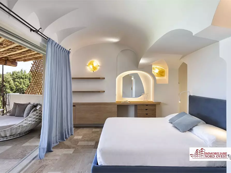 Immagine 7 di Villa in affitto  snc a Arzachena