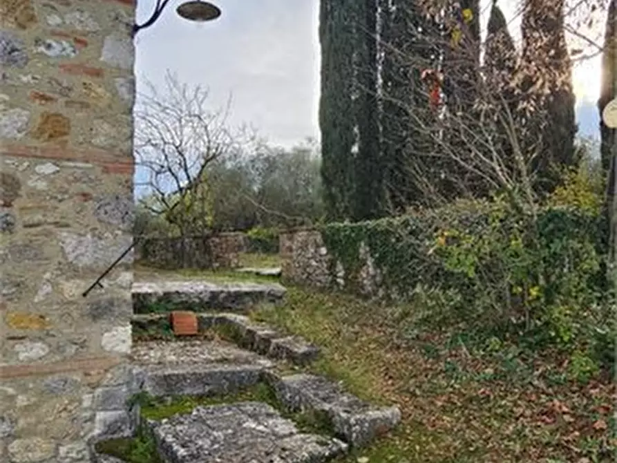Immagine 10 di Villa in vendita  a Colle Di Val D'elsa