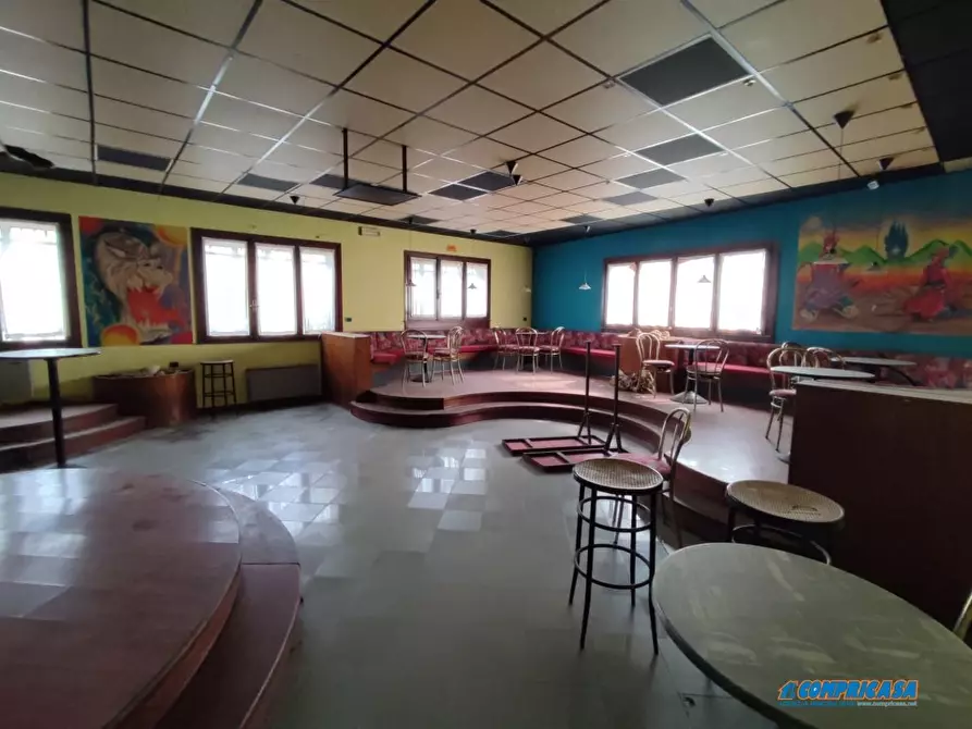 Immagine 3 di Negozio in vendita  a Montagnana