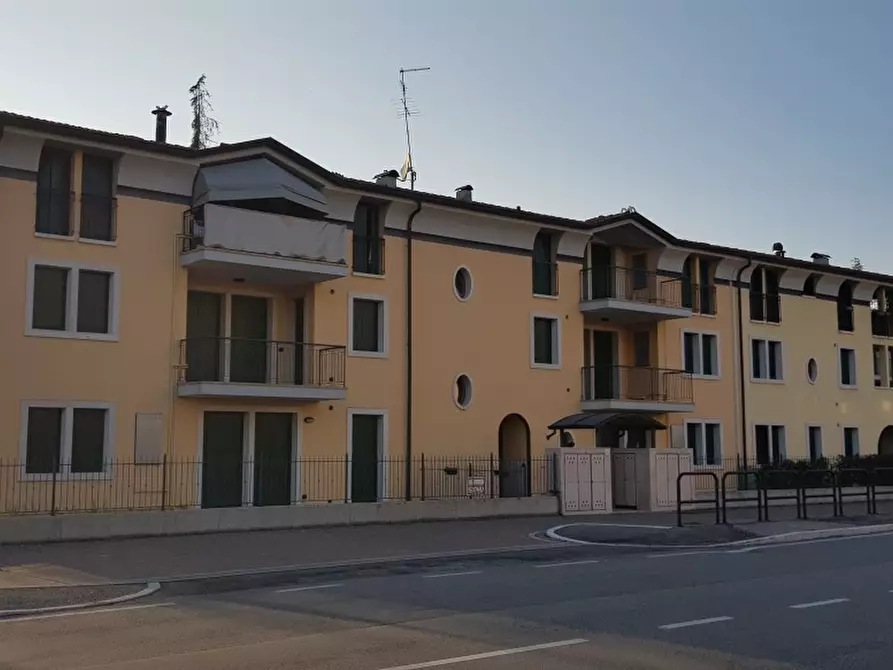 Immagine 3 di Appartamento in vendita  2 a Verona