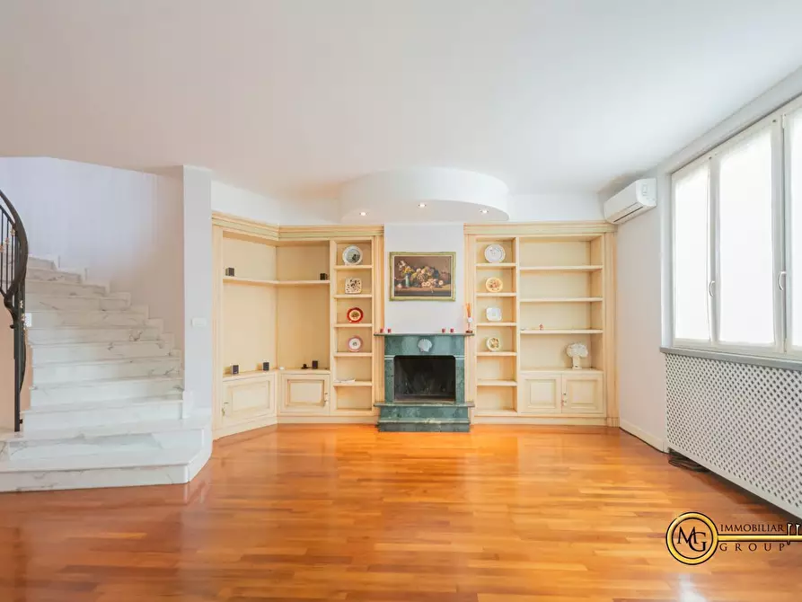 Immagine 5 di Villa in vendita  a Vignate