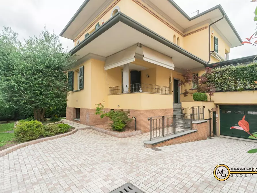 Immagine 4 di Villa in vendita  a Vignate
