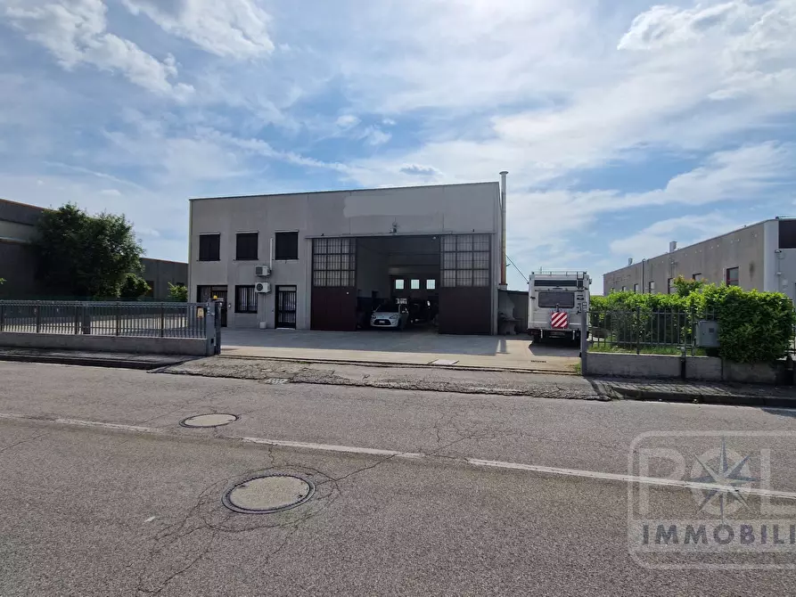 Immagine 6 di Capannone industriale in vendita  a Bussolengo