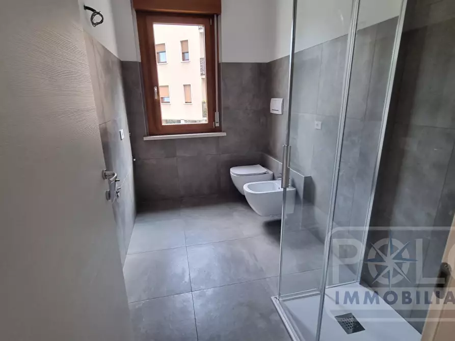 Immagine 10 di Appartamento in vendita  35 a Verona