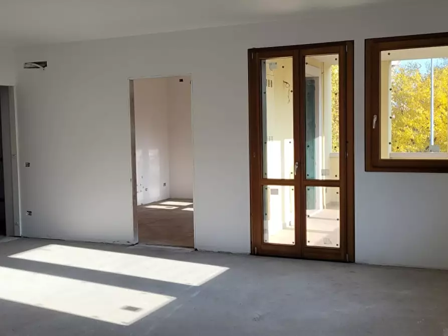 Immagine 10 di Appartamento in vendita  2/A a Verona