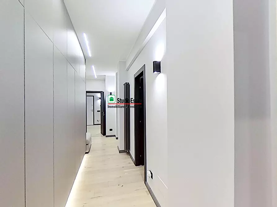 Immagine 7 di Appartamento in vendita  46 a San Benedetto Del Tronto