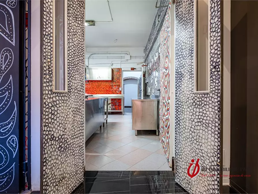 Immagine 10 di Attività artigianale in vendita  31 a Valeggio Sul Mincio