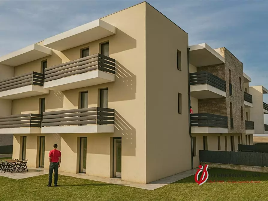 Immagine 6 di Appartamento in vendita  a Nogarole Rocca