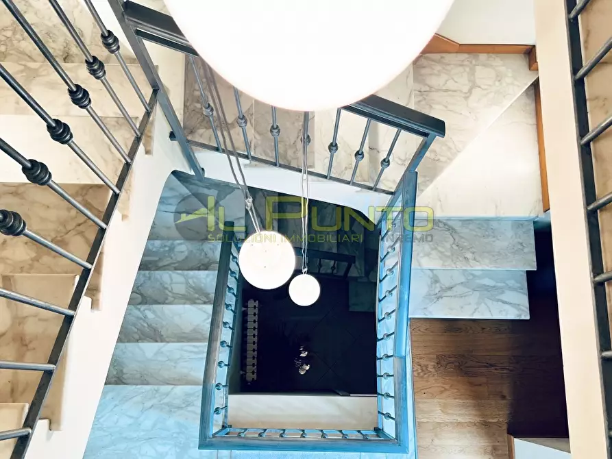 Immagine 5 di Villa in vendita  287 a San Remo