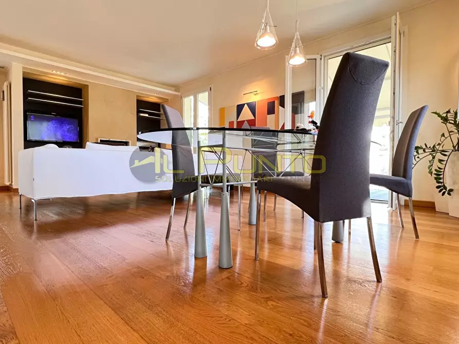 Immagine 3 di Villa in vendita  287 a San Remo