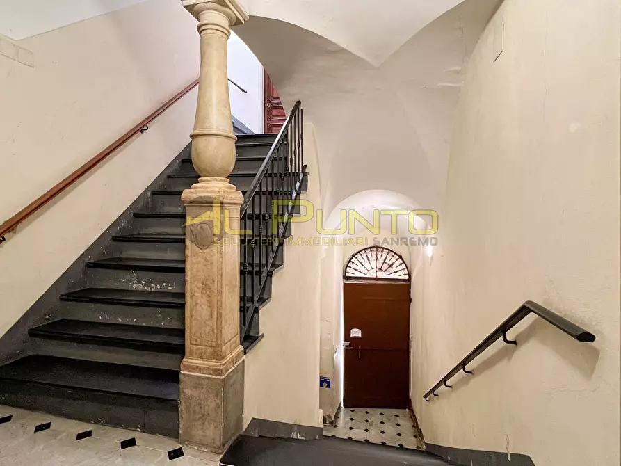 Immagine 2 di Appartamento in vendita  67 a San Remo