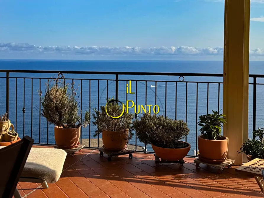 Immagine 7 di Attico in vendita  66 a Ospedaletti