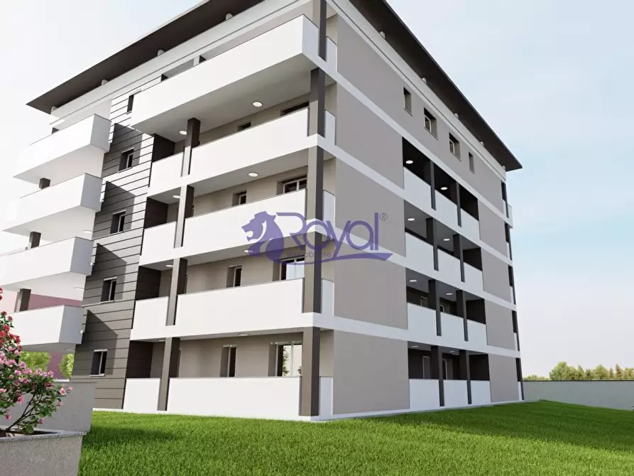 Immagine 5 di Appartamento in vendita  a Parabiago