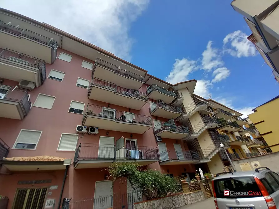 Immagine 3 di Appartamento in affitto  a Roccalumera