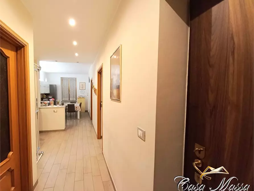 Immagine 4 di Appartamento in affitto  6 a Torino