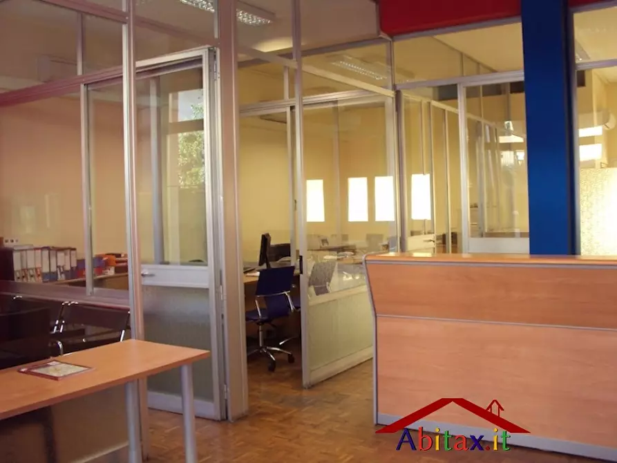 Immagine 4 di Ufficio in affitto  45 a Arezzo