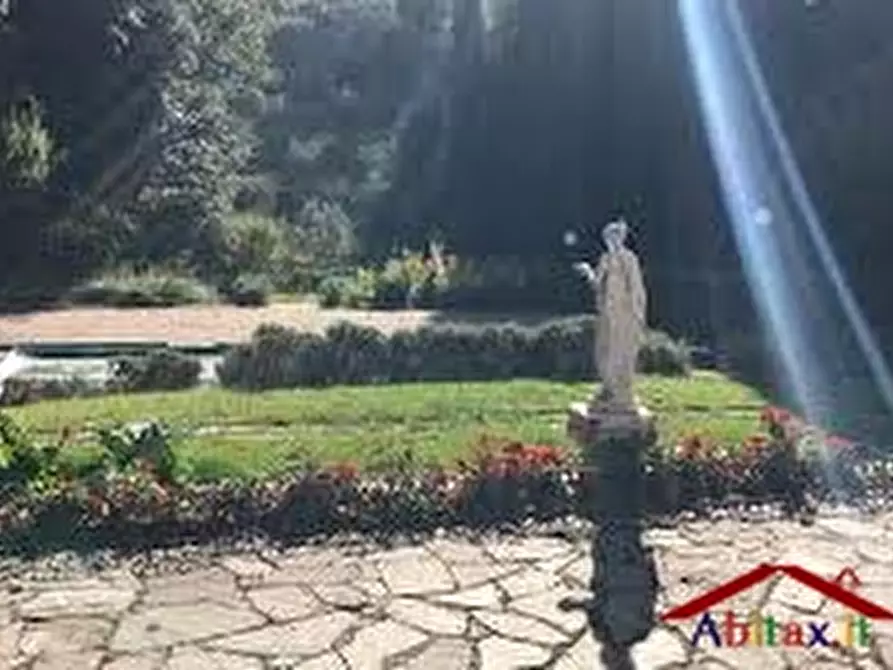 Immagine 5 di Villa in affitto  37 a Arezzo