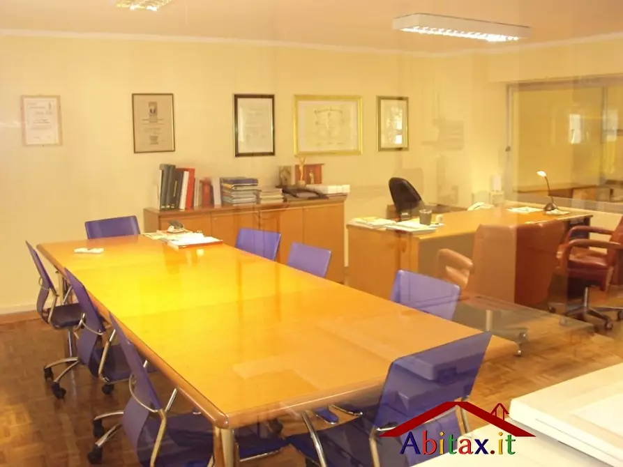 Immagine 6 di Ufficio in vendita  45/47 a Arezzo