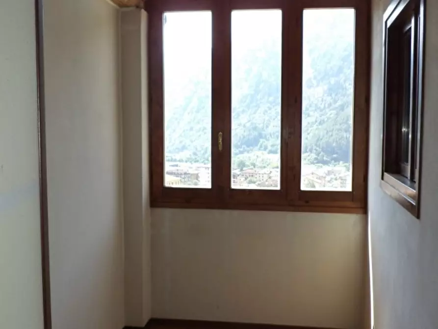 Immagine 6 di Attico in vendita  28 a Edolo