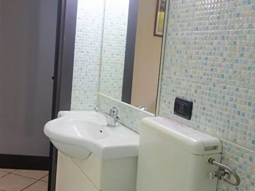 Immagine 8 di Appartamento in affitto  26 a Peschiera Borromeo