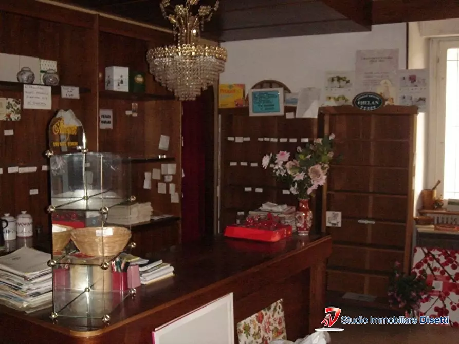 Immagine 3 di Ufficio in vendita  a Edolo