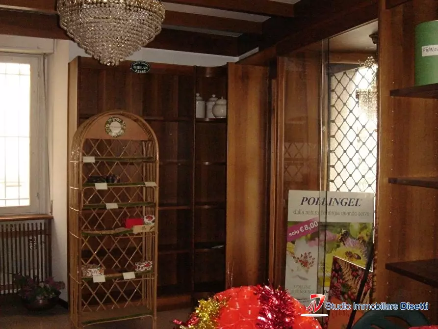 Immagine 2 di Ufficio in vendita  a Edolo