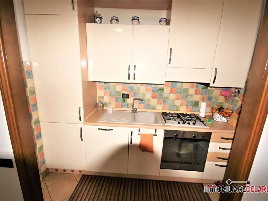 Immagine 2 di Appartamento in vendita  a Casole D'elsa