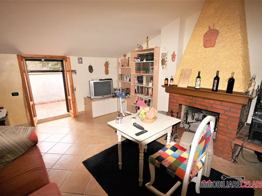 Immagine 9 di Appartamento in vendita  a Casole D'elsa