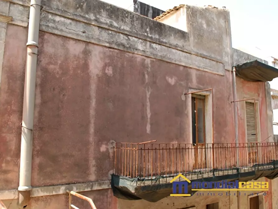 Immagine 6 di Casa indipendente in vendita  a Pachino