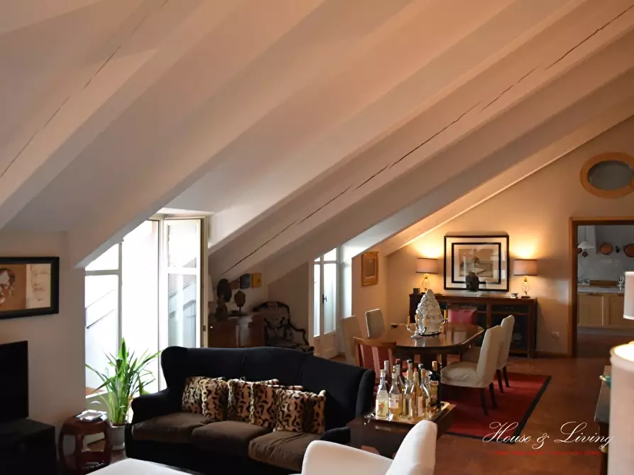 Immagine 2 di Attico in vendita  a Torino