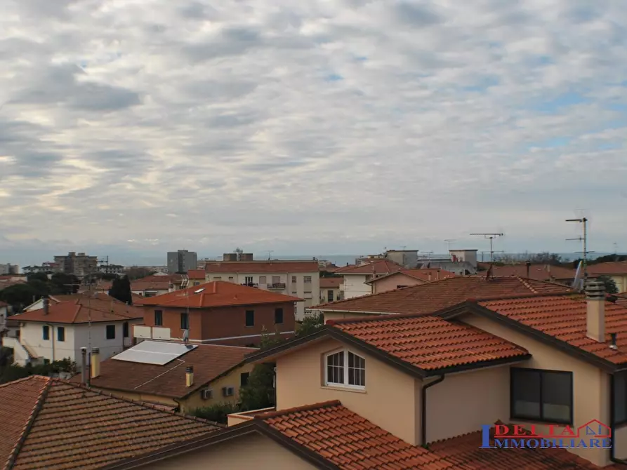 Immagine 1 di Casa semindipendente in vendita  a Rosignano Marittimo