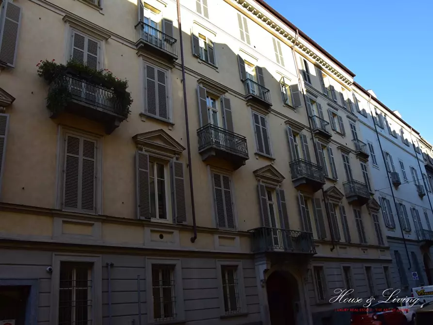 Immagine 6 di Appartamento in vendita  a Torino
