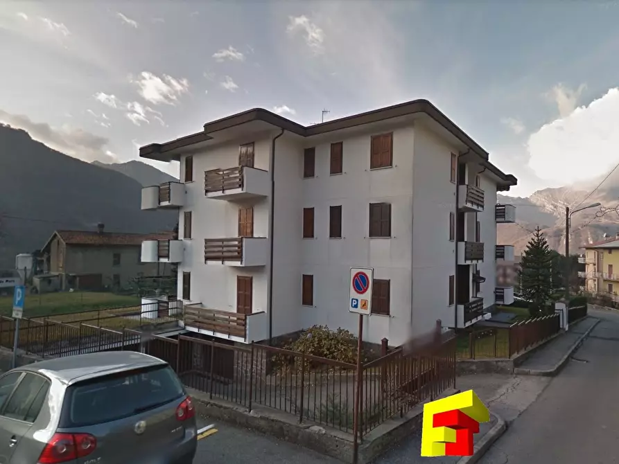 Immagine 8 di Appartamento in vendita  7 a Cassina Valsassina