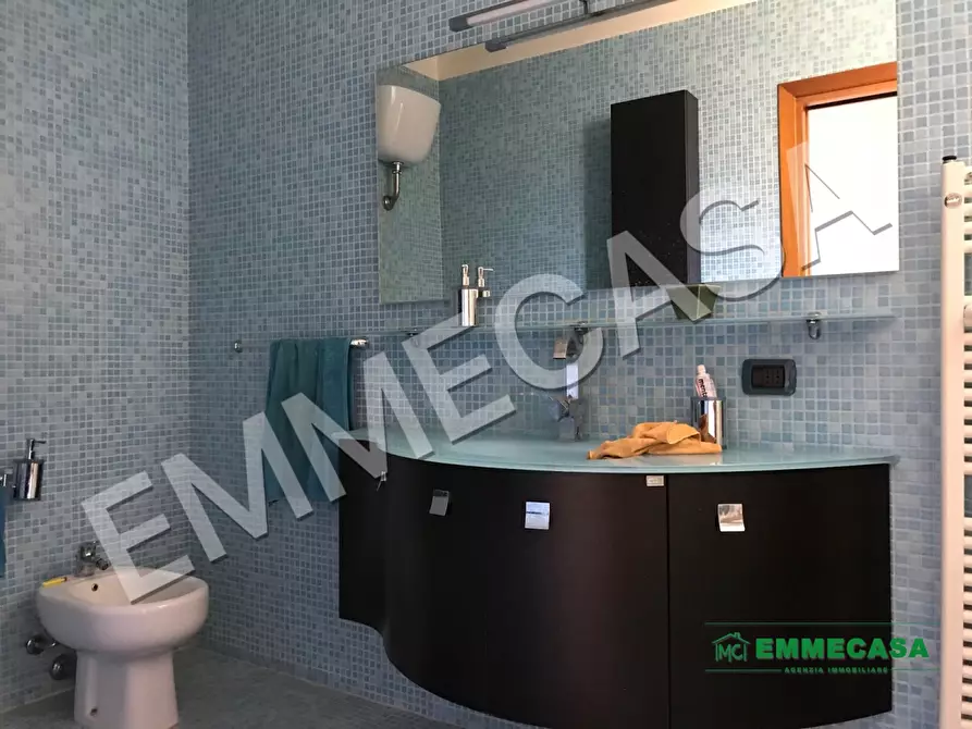 Immagine 7 di Appartamento in vendita  a Valenzano