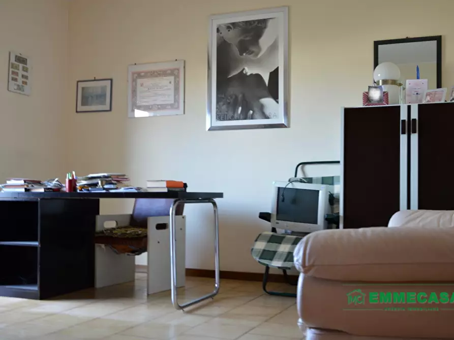 Immagine 6 di Appartamento in vendita  a Valenzano