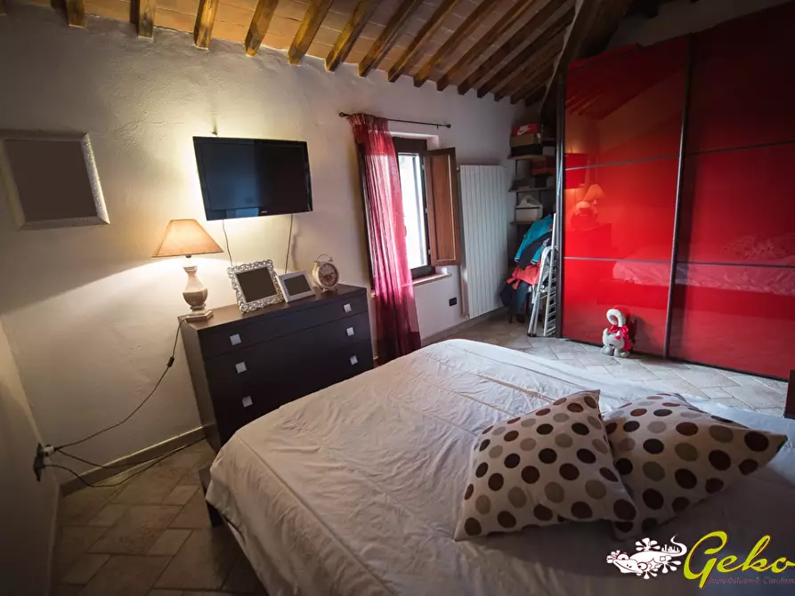 Immagine 6 di Villa in vendita  a San Gimignano