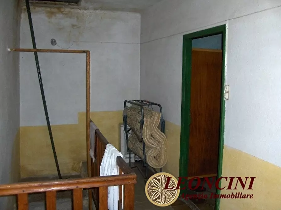 Immagine 7 di Rustico / casale in vendita  43 a Bagnone