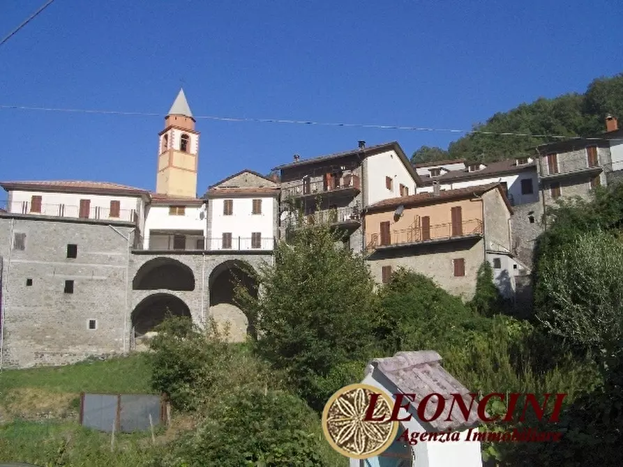 Immagine 1 di Rustico / casale in vendita  a Bagnone