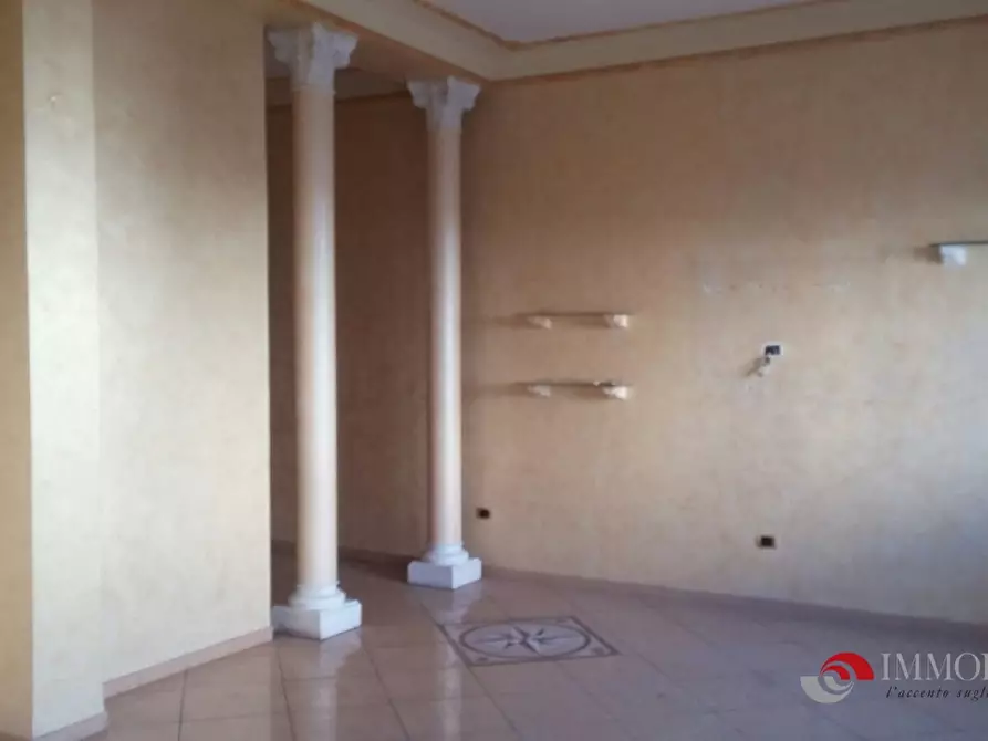 Immagine 2 di Appartamento in vendita  a Melito Di Porto Salvo