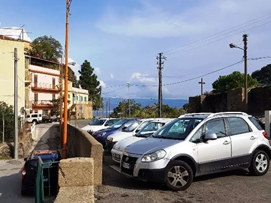 Immagine 4 di Rustico / casale in vendita  a Messina