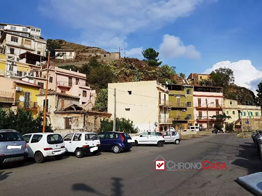 Immagine 7 di Rustico / casale in vendita  a Messina