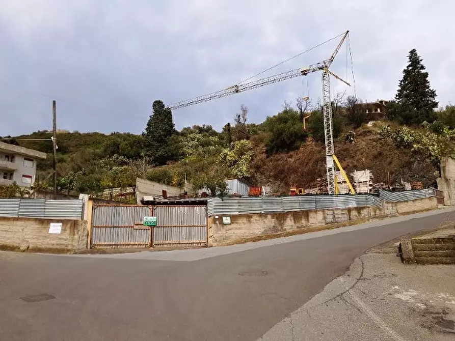 Immagine 3 di Terreno edificabile in vendita  a Sant'alessio Siculo