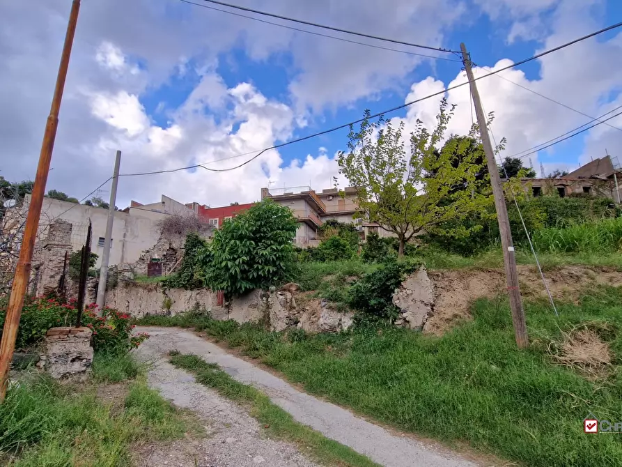 Immagine 1 di Terreno edificabile in vendita  a Messina