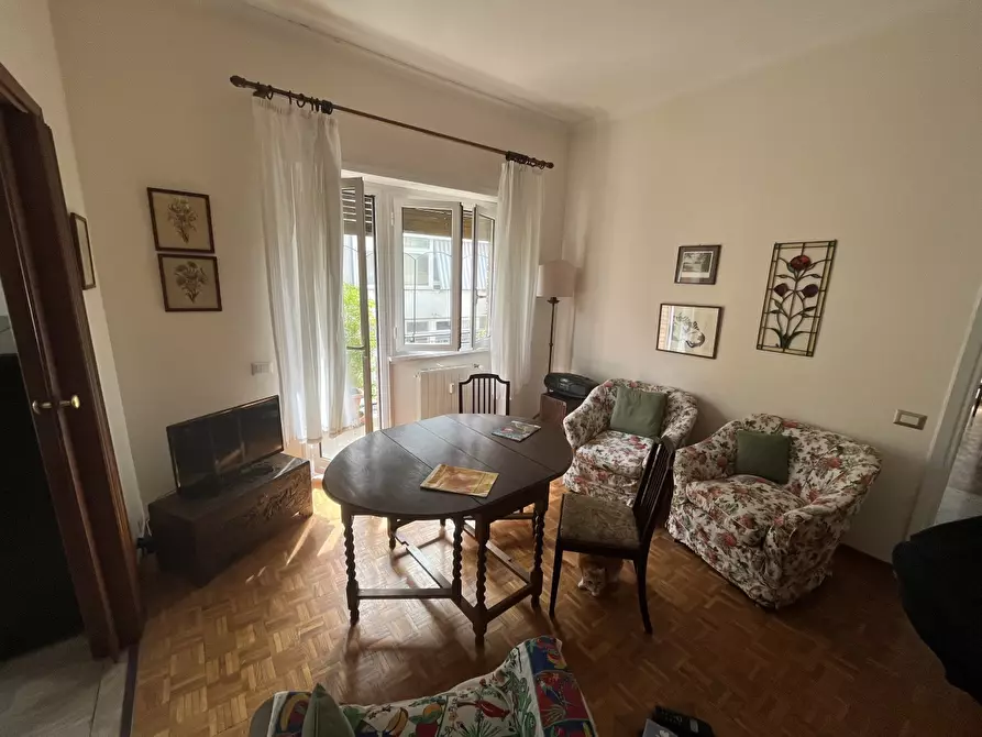 Immagine 5 di Appartamento in vendita  a Roma