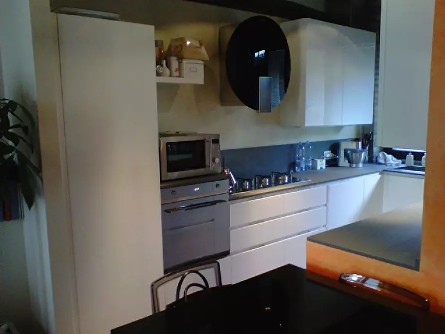 Immagine 5 di Appartamento in affitto  a Parma