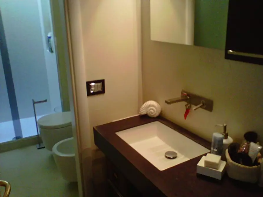 Immagine 10 di Appartamento in affitto  a Parma