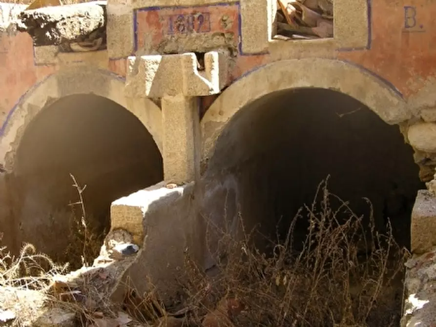 Immagine 7 di Rustico / casale in vendita  a Carlentini